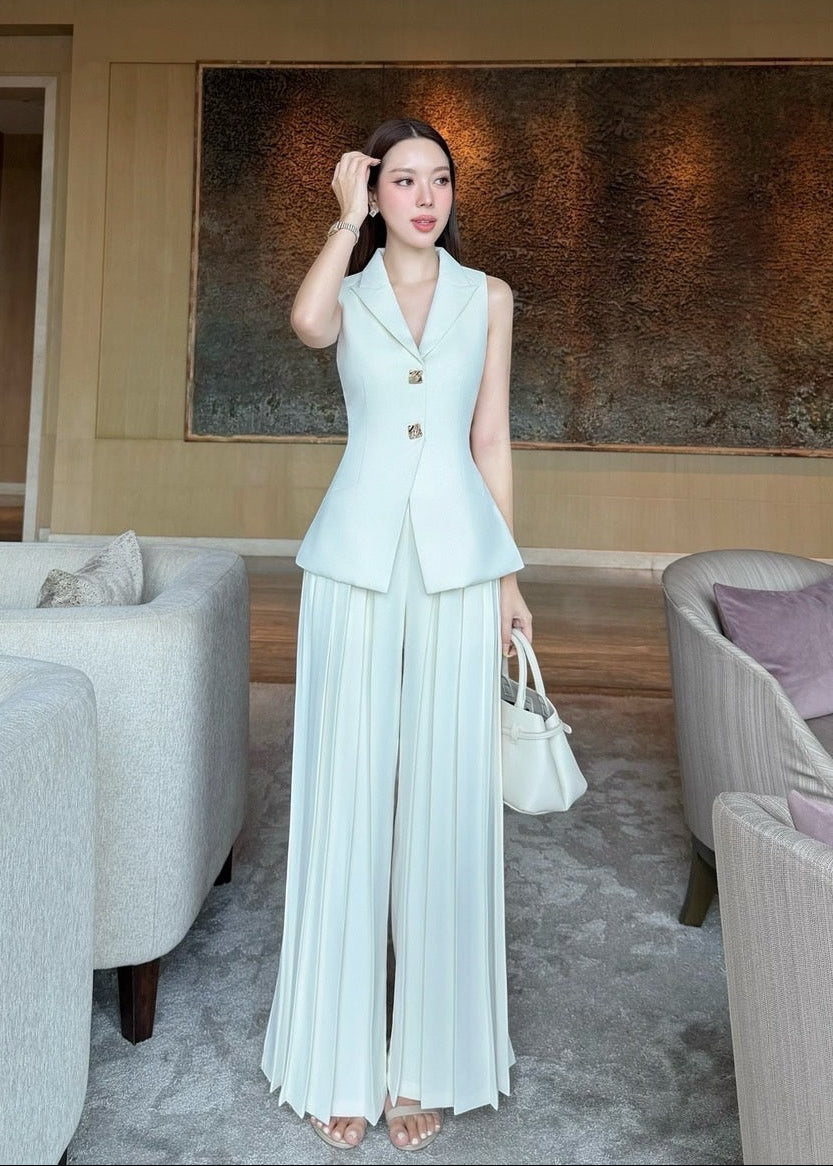 COMIMG SOON / ADR Sleeveless V Neck Top With Pleated Pant Set In Cream