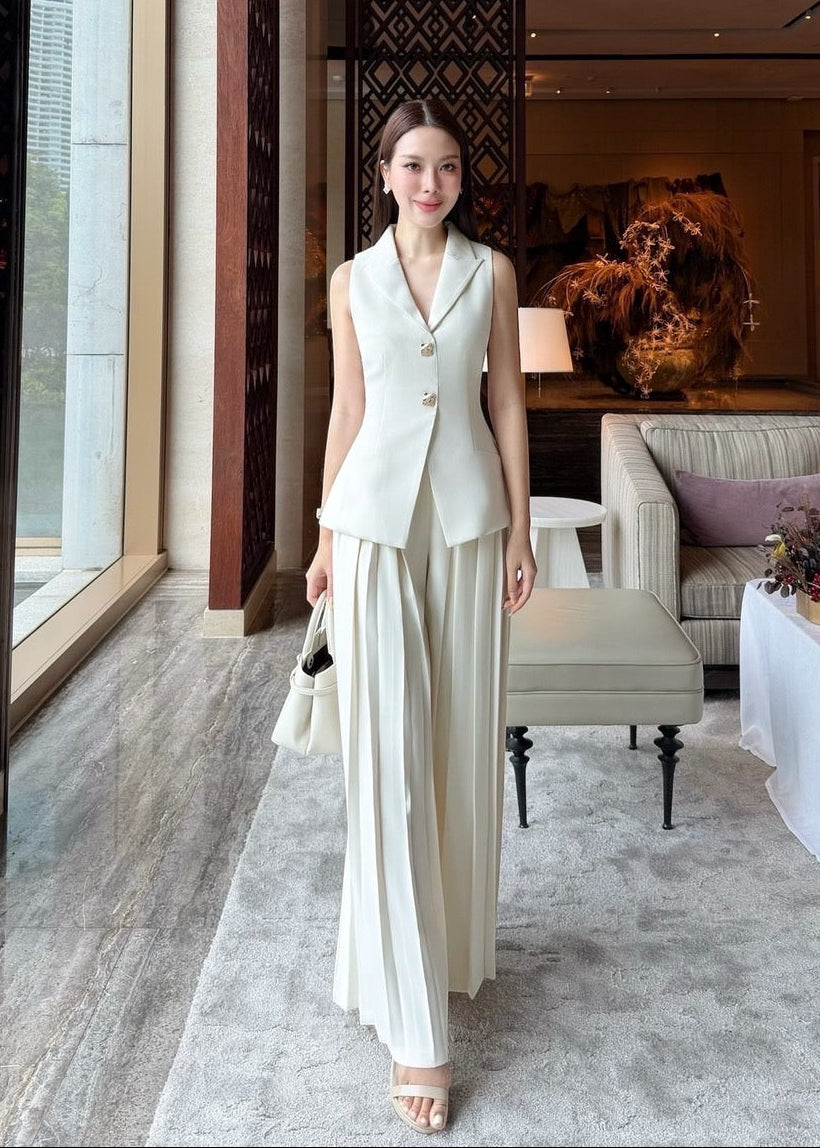 COMIMG SOON / ADR Sleeveless V Neck Top With Pleated Pant Set In Cream