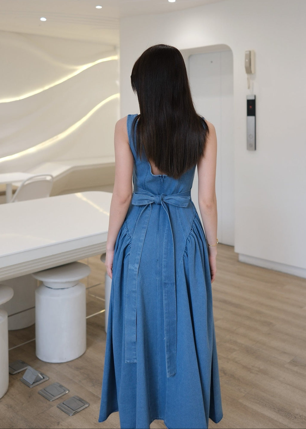 5709 Denim Dress In Light Blue