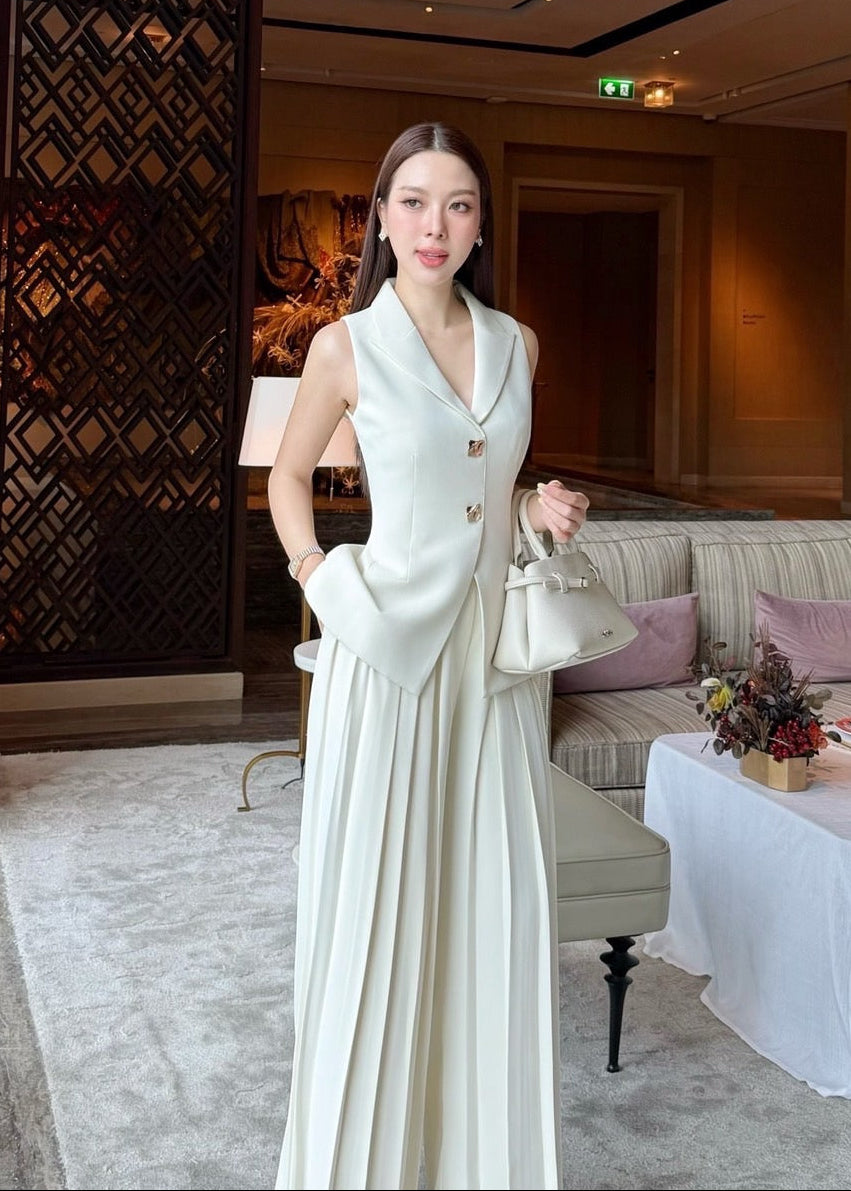 COMIMG SOON / ADR Sleeveless V Neck Top With Pleated Pant Set In Cream