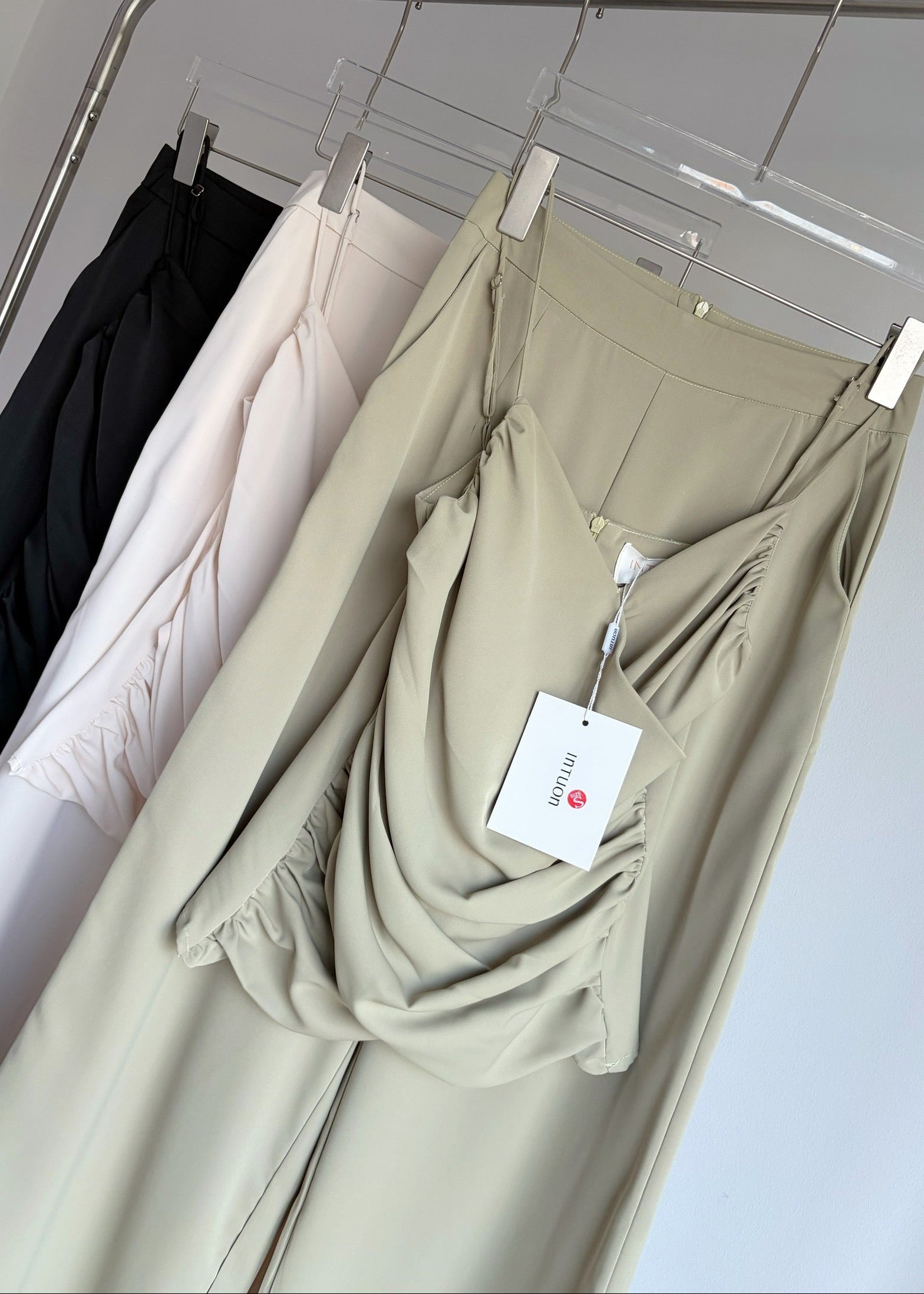 6006 V-Neck Camisole Set In Green