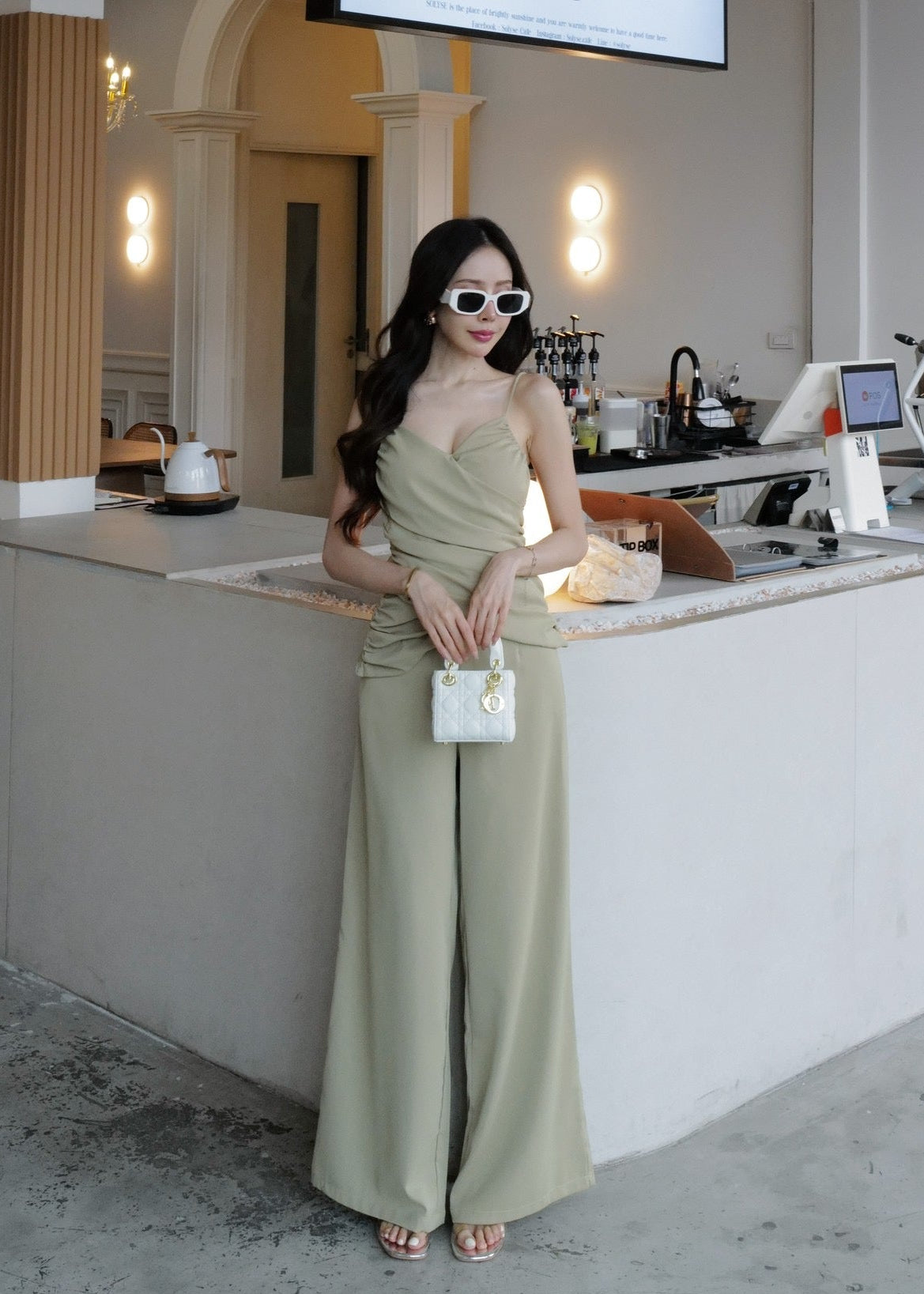 6006 V-Neck Camisole Set In Green