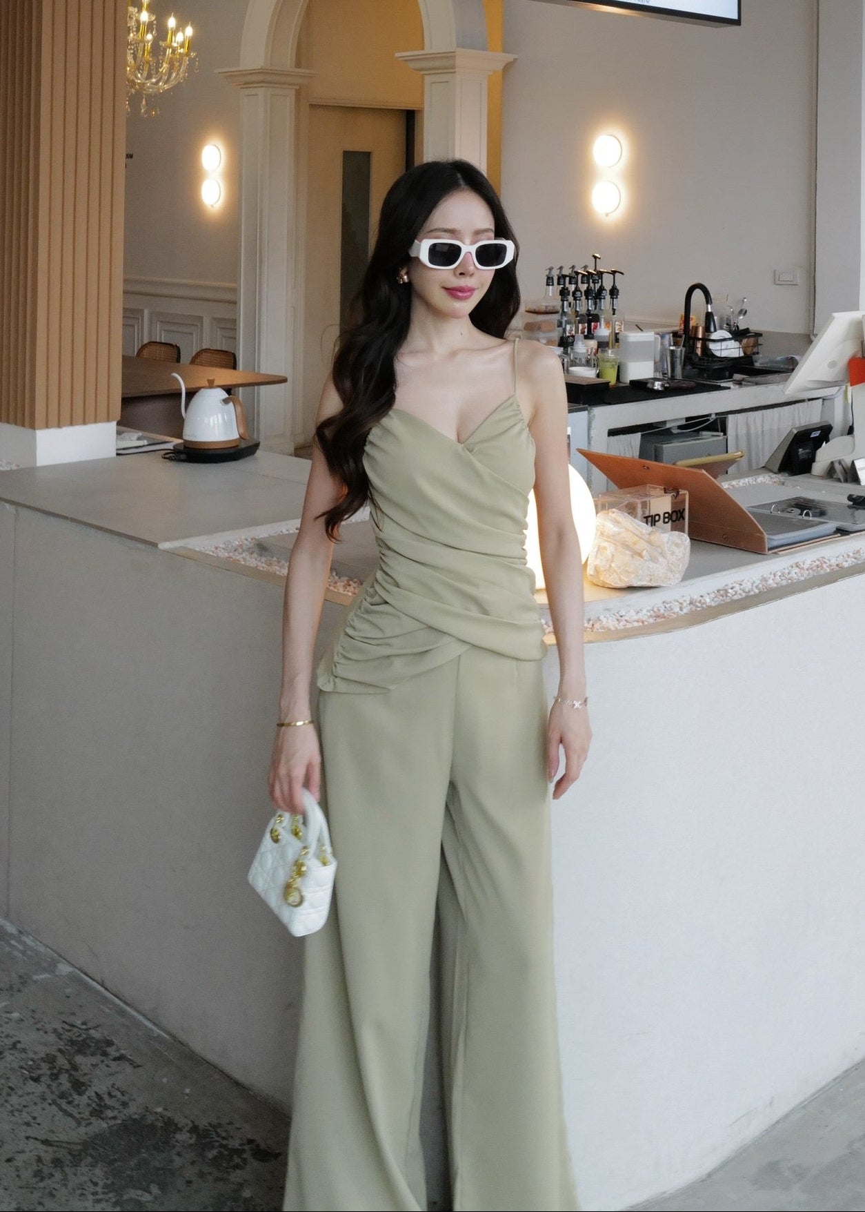 6006 V-Neck Camisole Set In Green