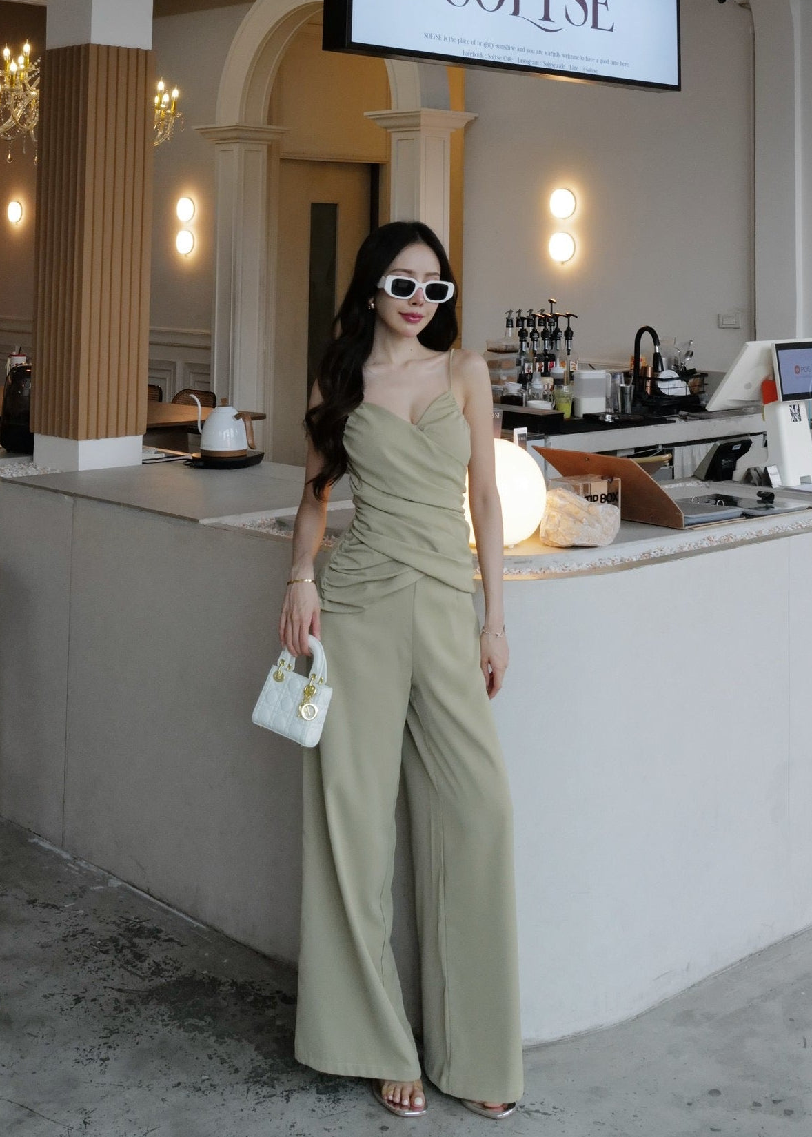 6006 V-Neck Camisole Set In Green