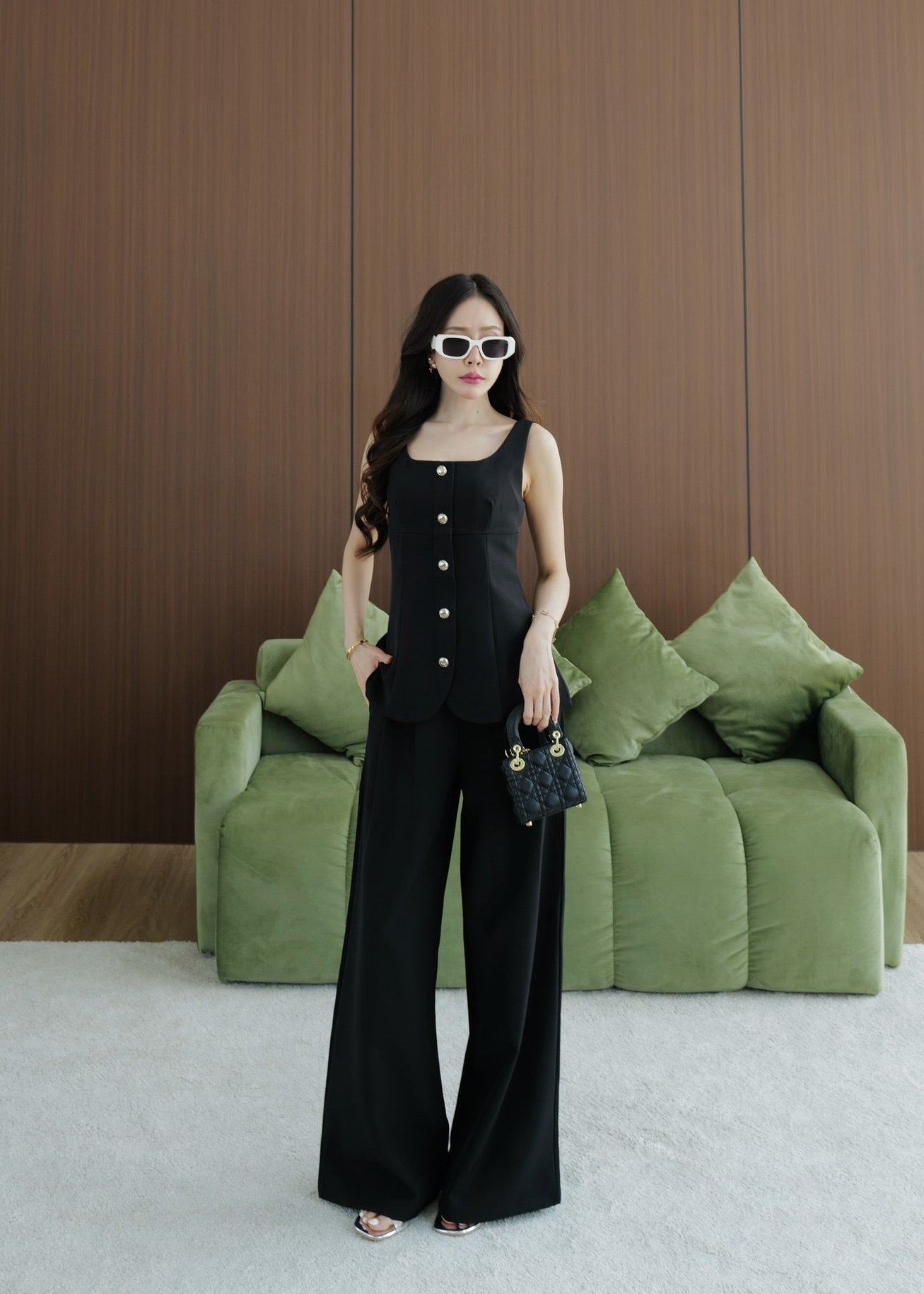 5809 Sleeveless Top & Pants Set In Black