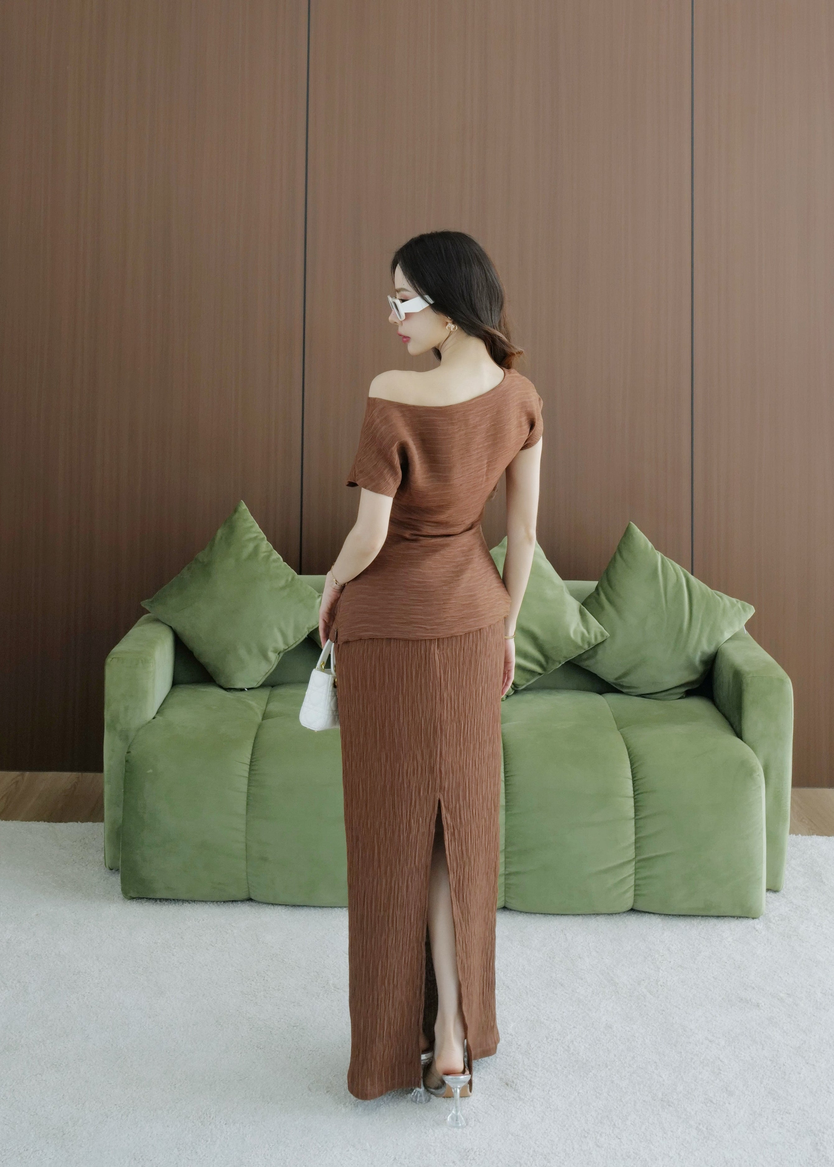8007 Asymmetrical Off-Shoulder Set In Brown