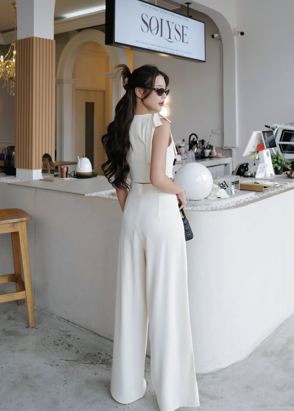 4815 Cropped Vest Set In Beige