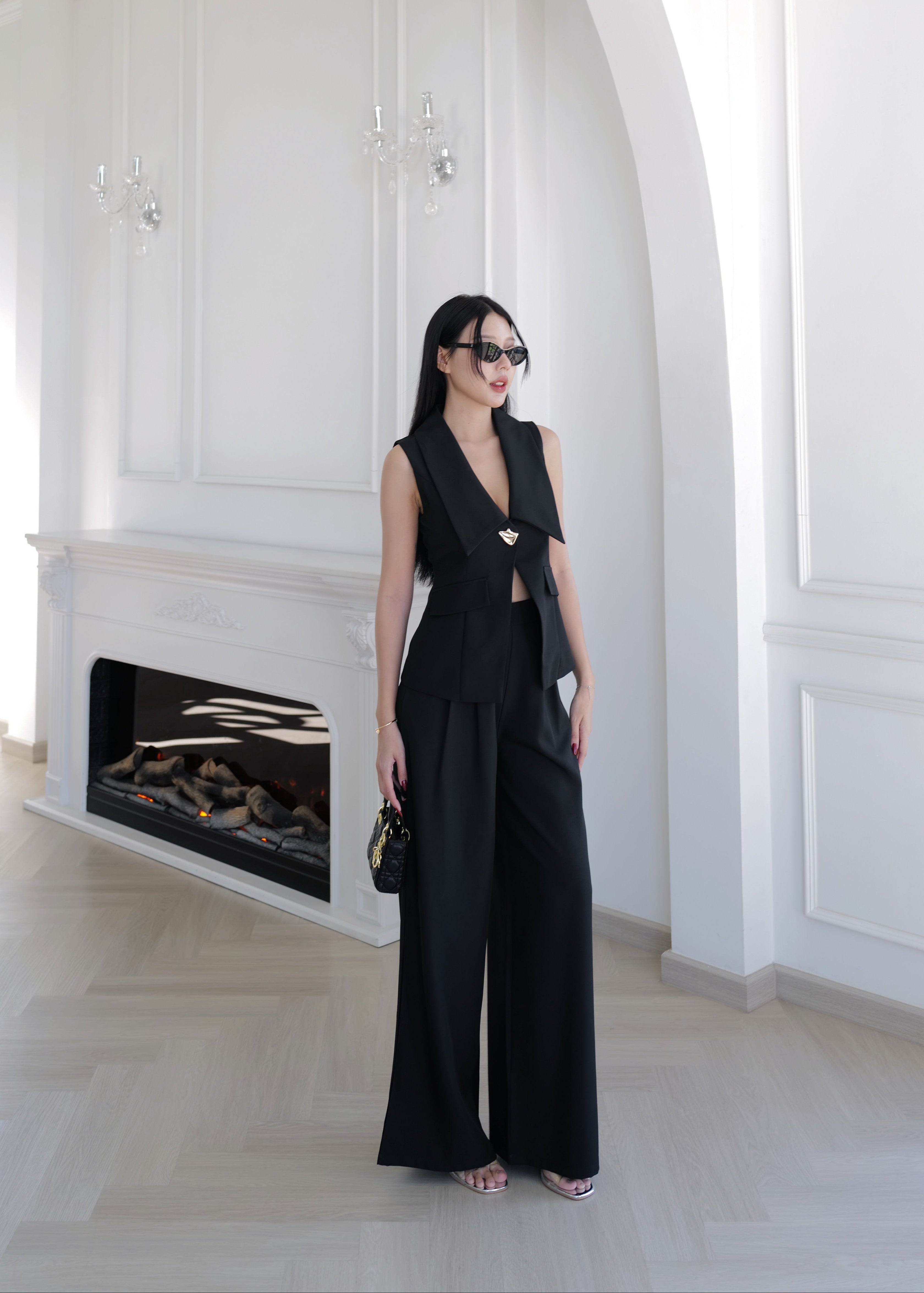 9895  Waistcoat Set In Black