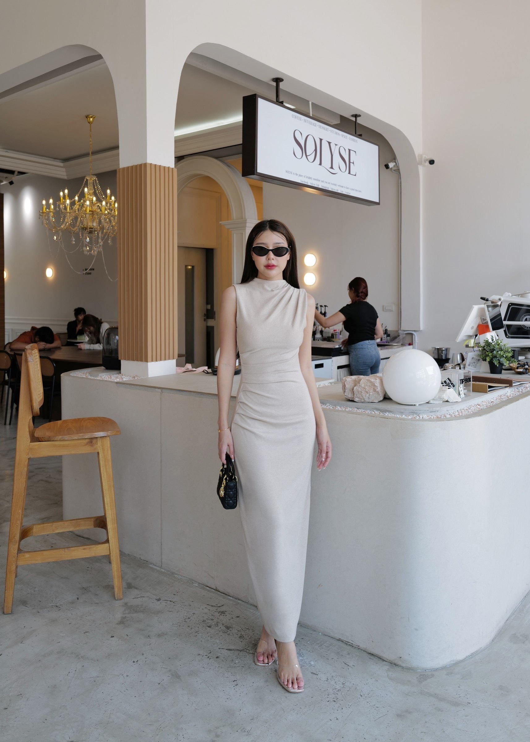 9813 Cap-Sleeved Dress