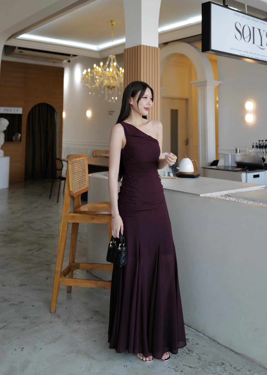 5043 One Shoulder Chiffon Dress In Maroon