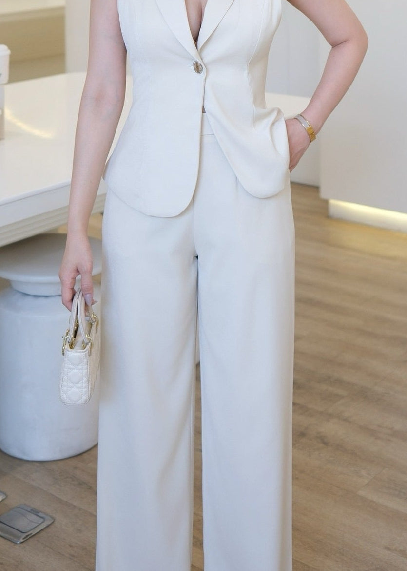 Ember Set In Cream