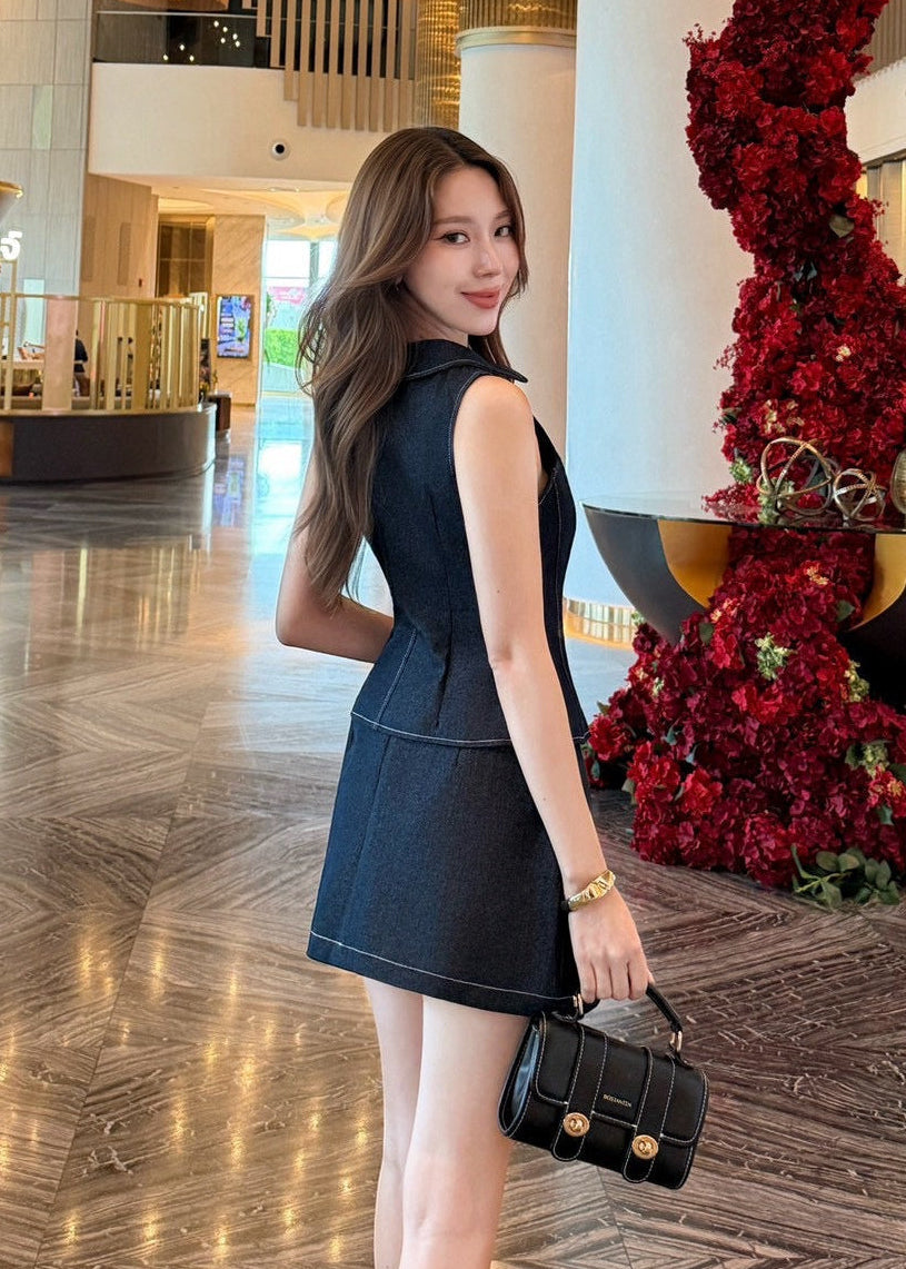 ADR Denim Sleeveless V Neck Set