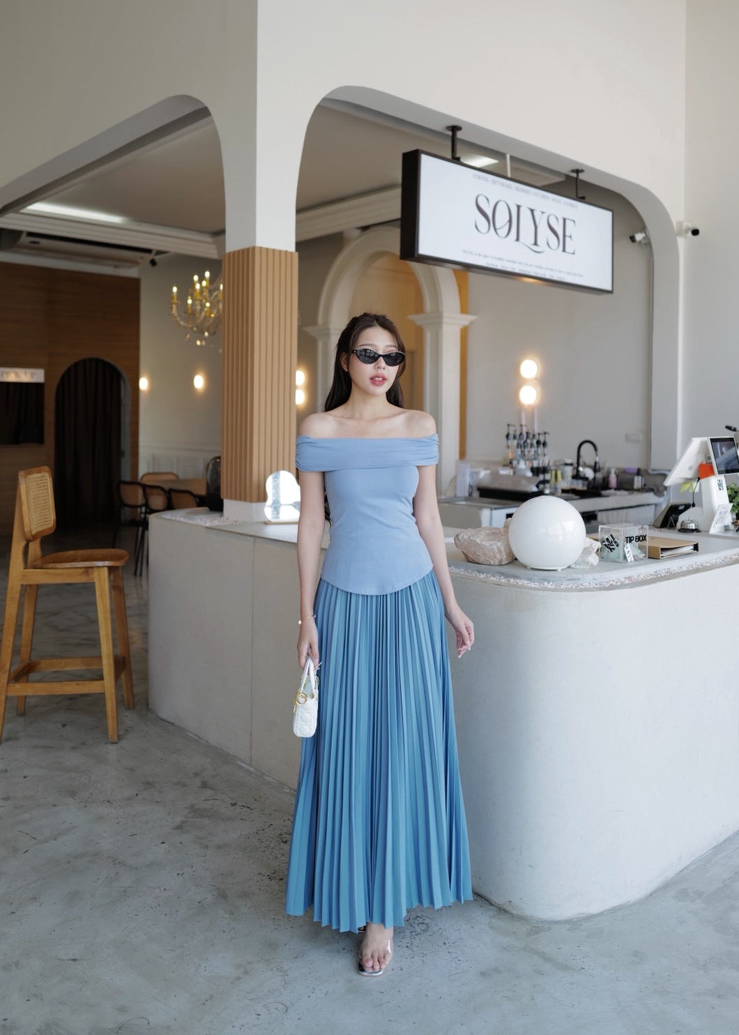 9802 Off-Shoulder Set In Blue