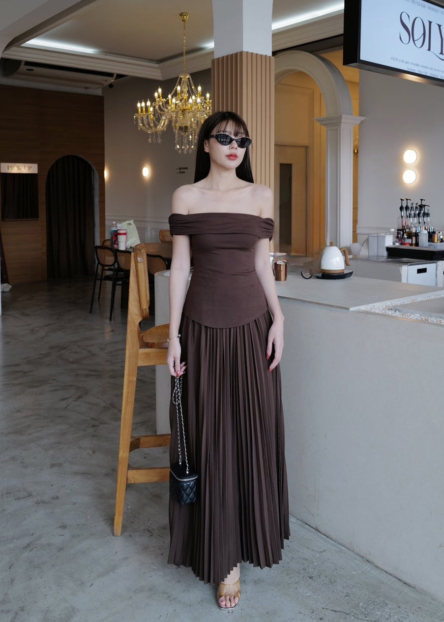 9802 Off-Shoulder Set In Brown