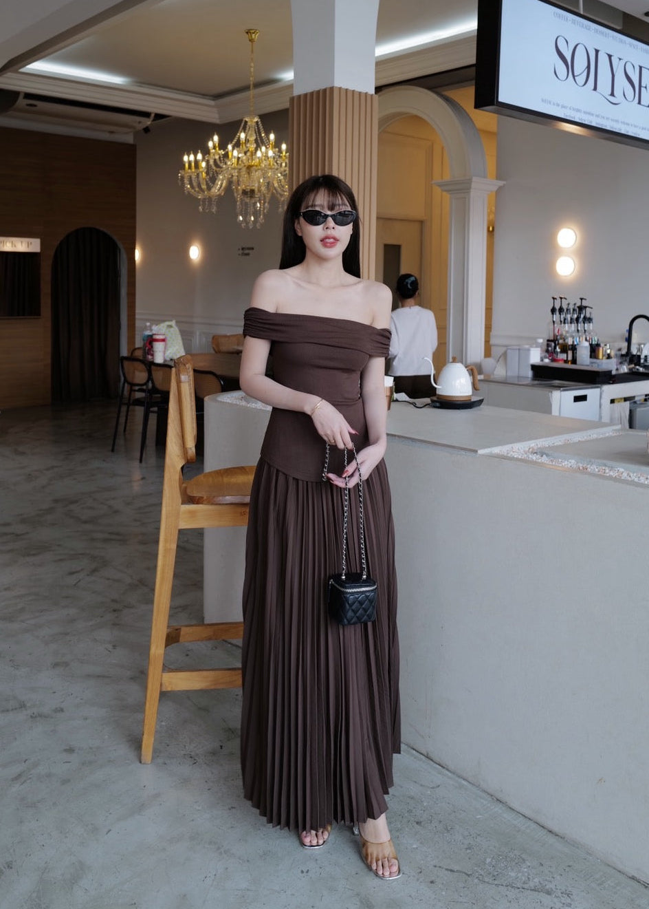 9802 Off-Shoulder Set In Brown