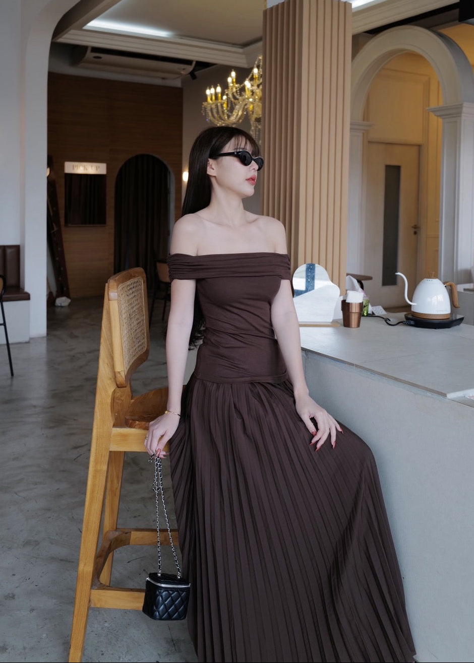 9802 Off-Shoulder Set In Brown