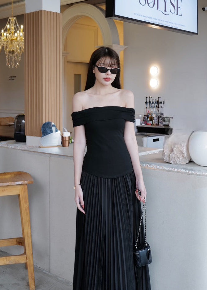 9802 Off-Shoulder Set In Black