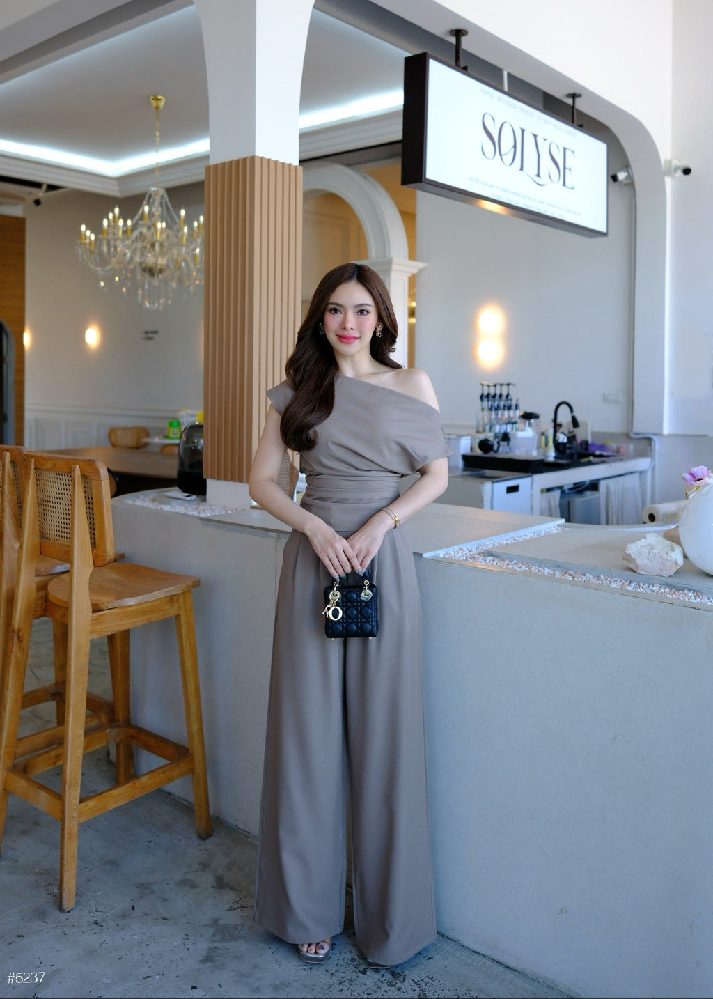 5237 Off Shoulder In Dark Etoupe
