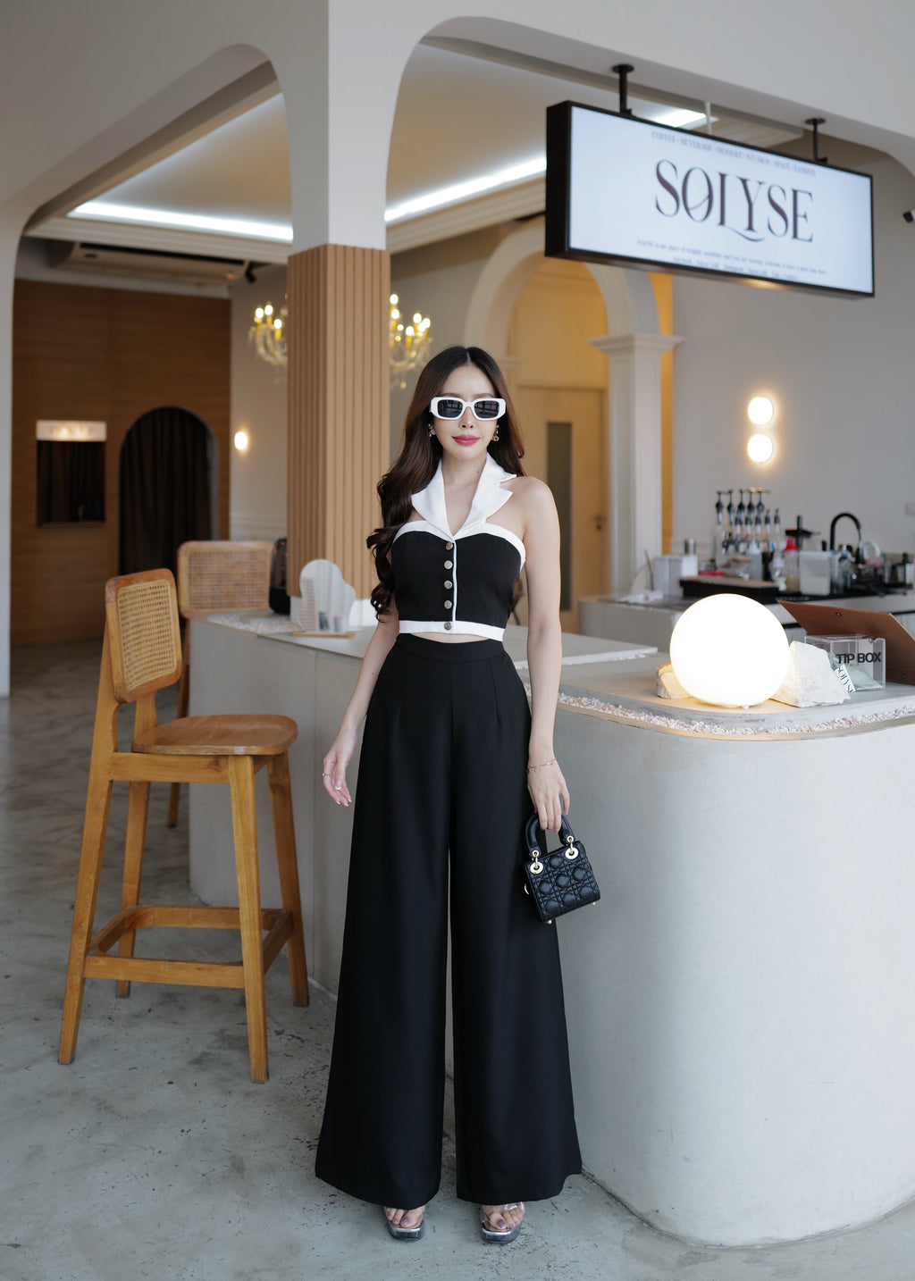 4852 Halter Neck Open Back Set In Black