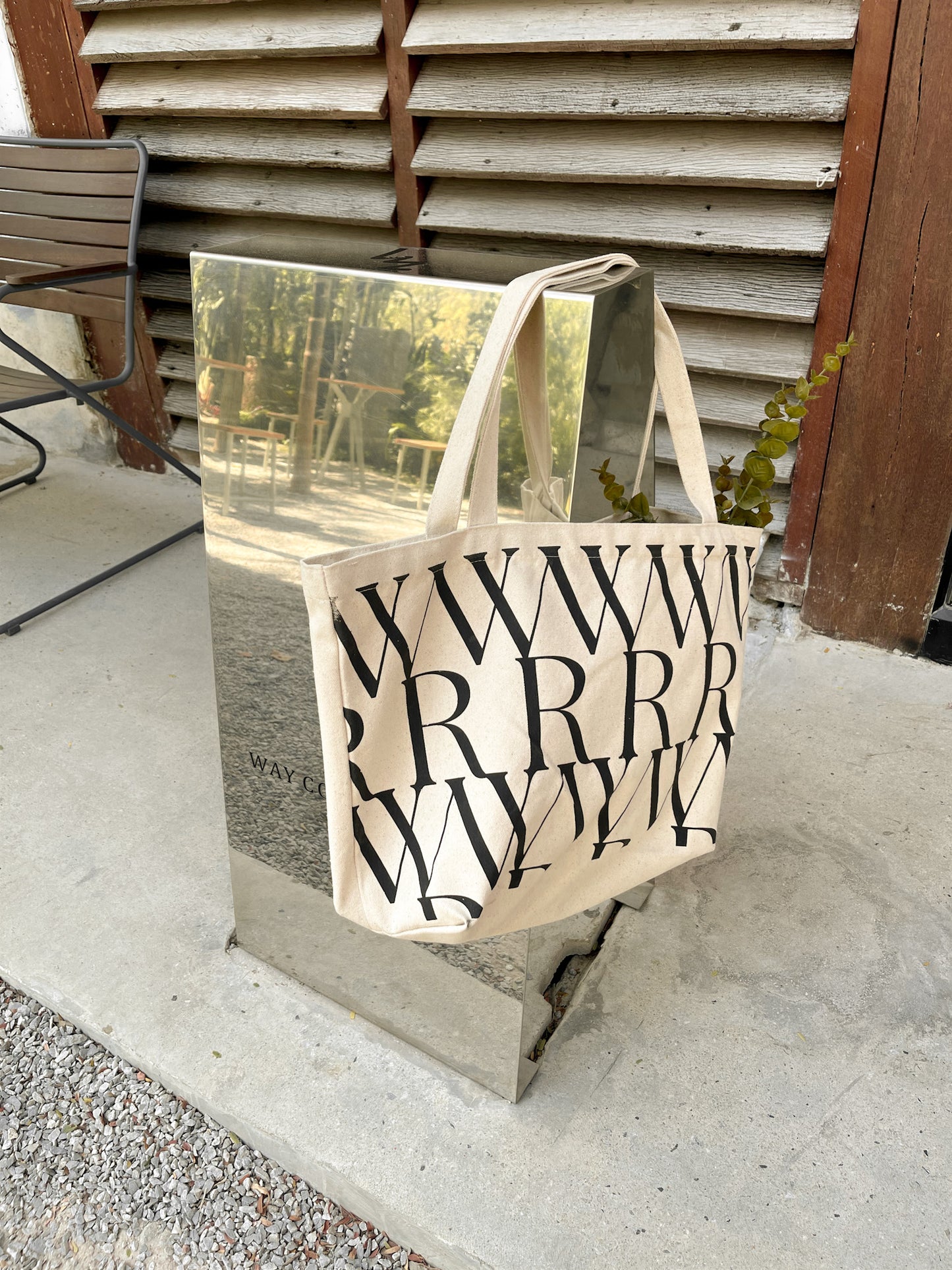 WARA TOTE BAG