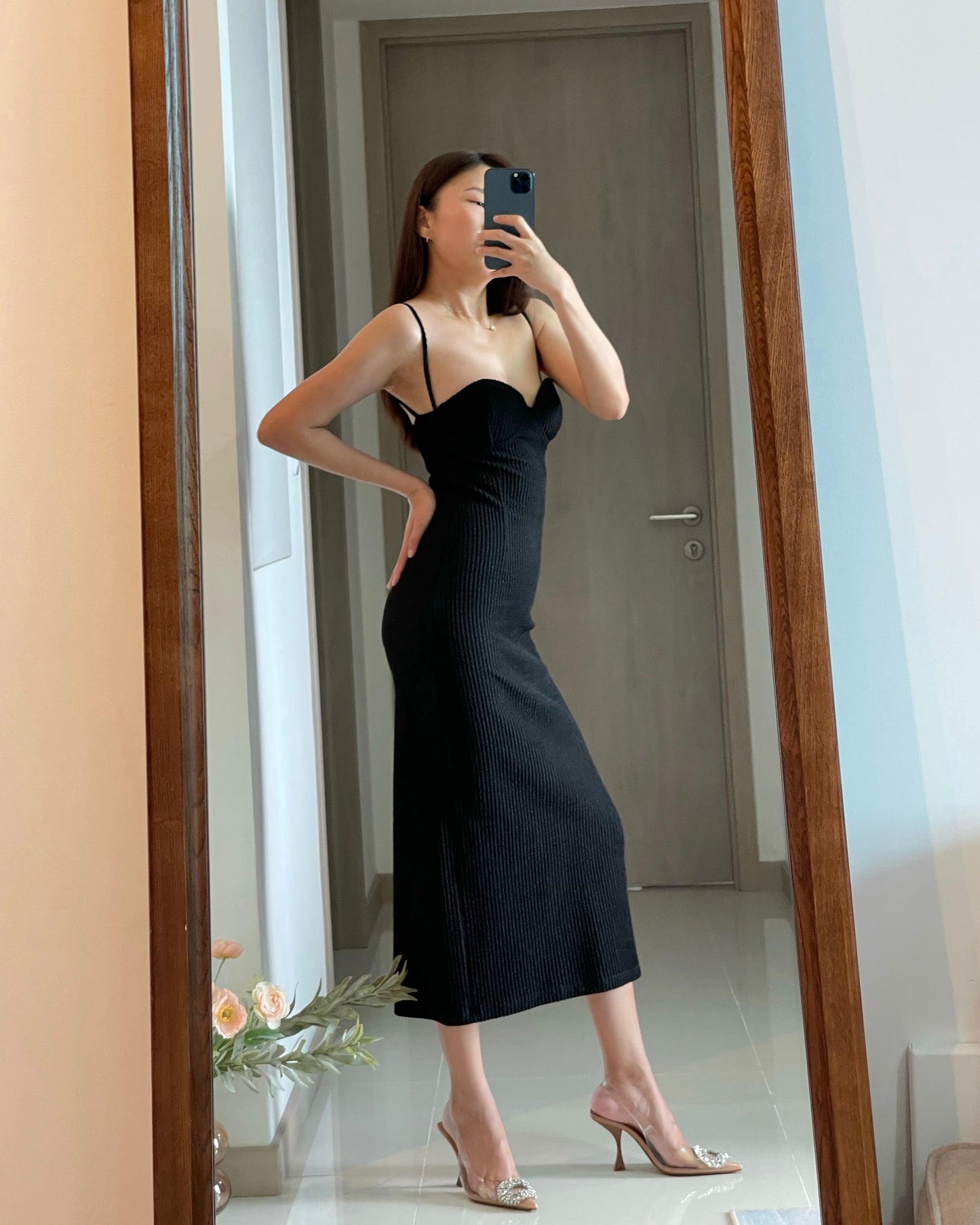 JORY PADDED DRESS IN BLACK