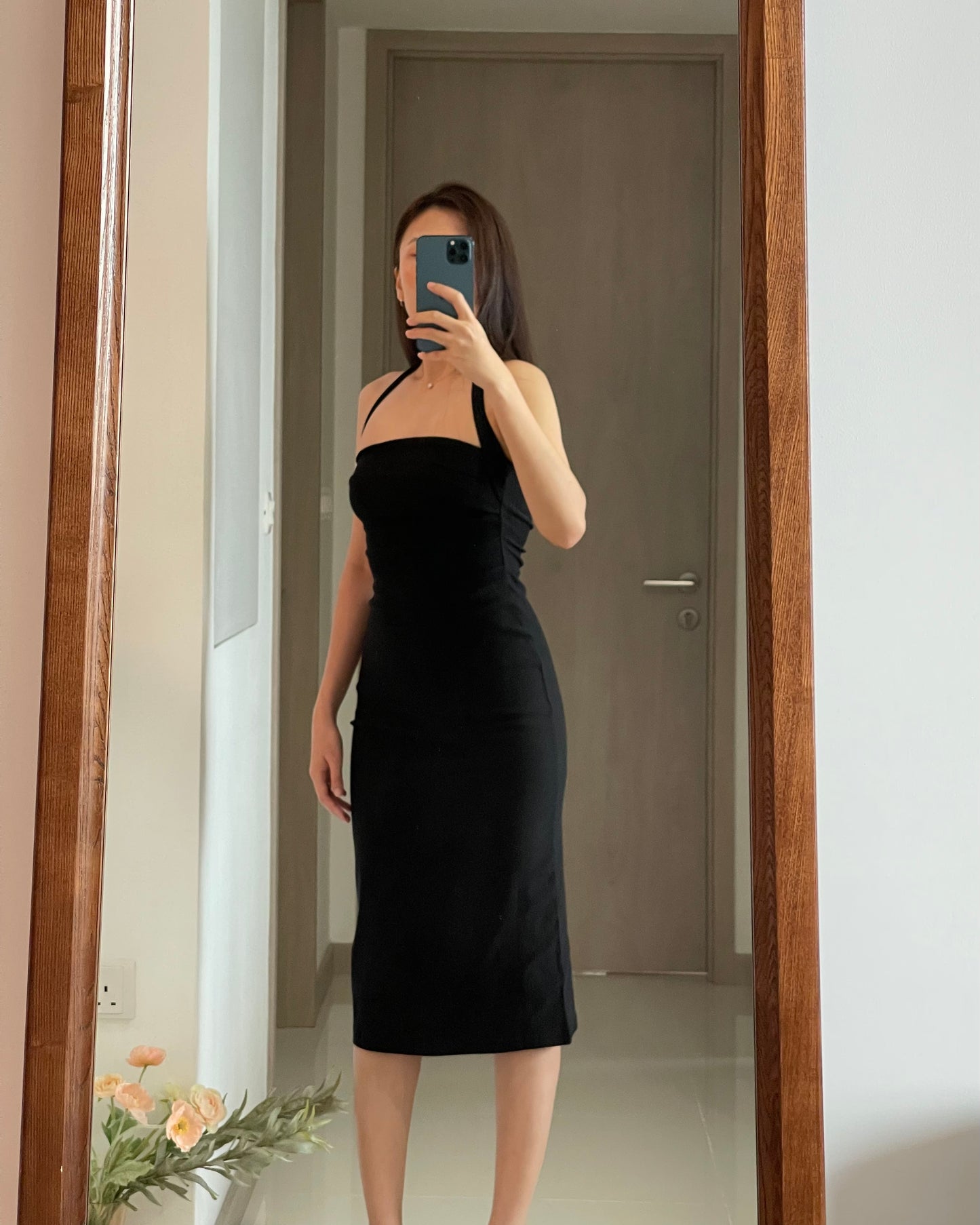 MILEY BODYCON MIDI DRESS IN BLACK